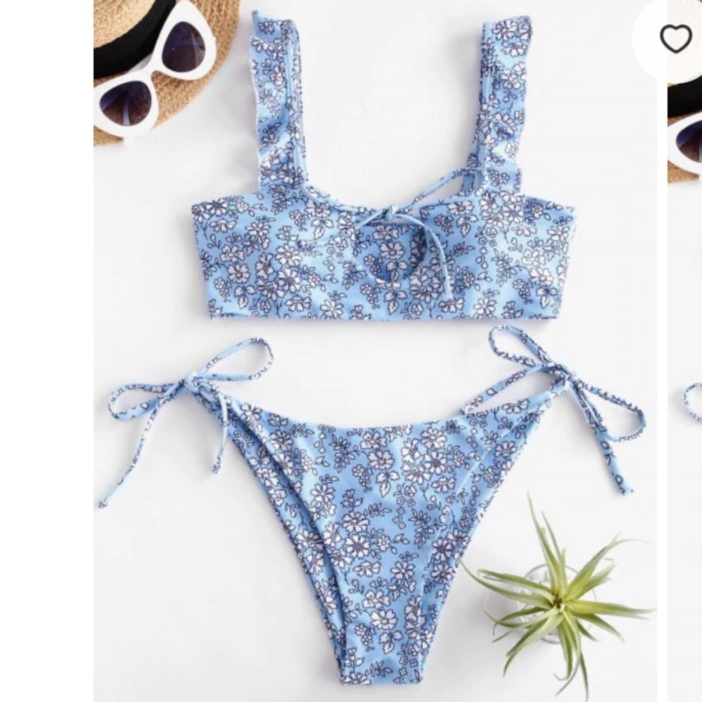 Zaful Blue Floral Tie Bikini Size Small NWT